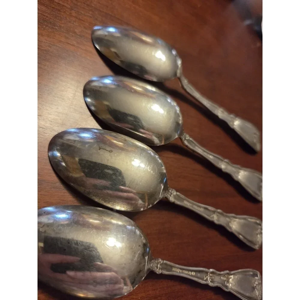 5 Antique 1881 Rogers LA VIGNE GRAPE 1908 Silverplate 5‎ Teaspoons Spoons